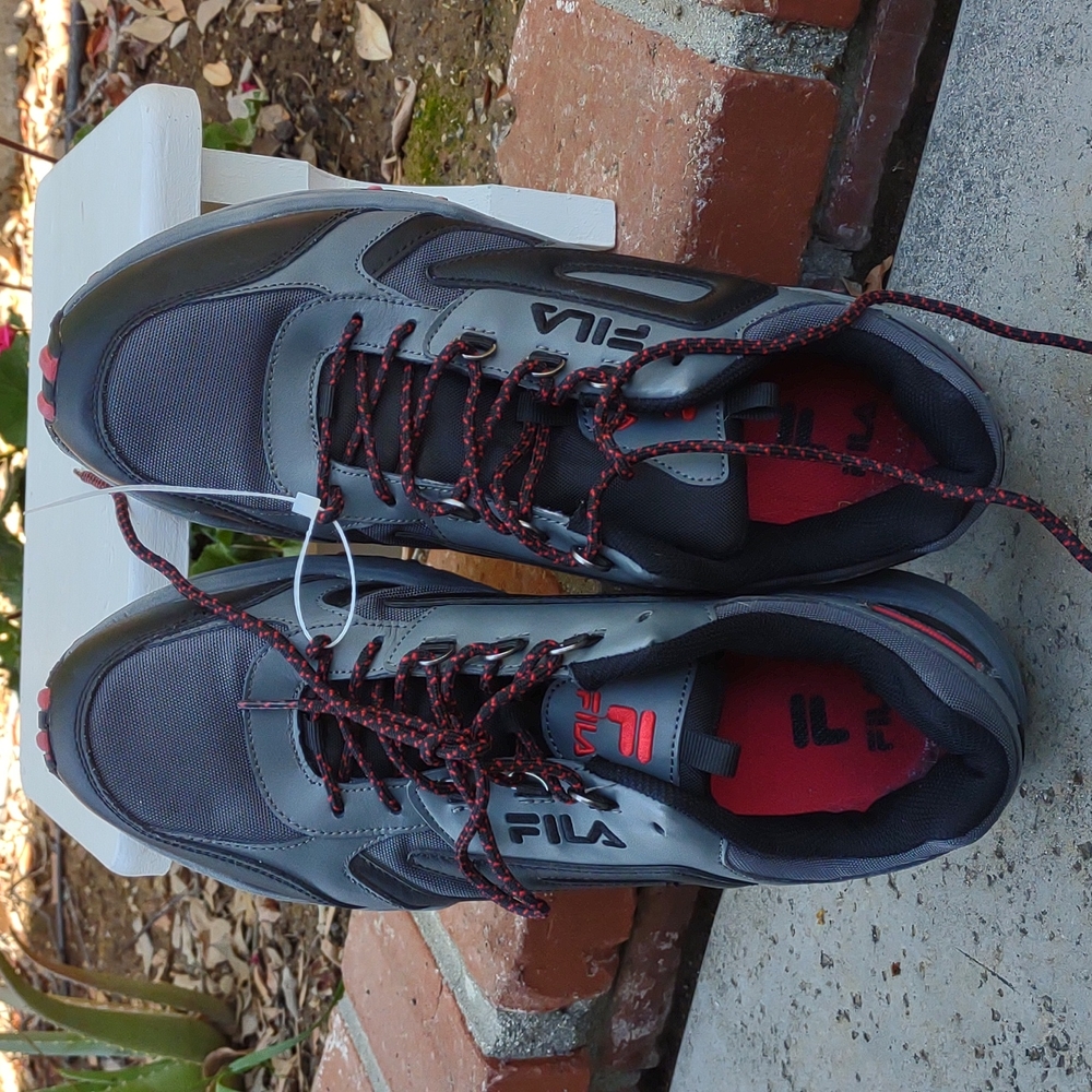 Fila Sneakers Gray and Black 13 - Picture 5 of 10